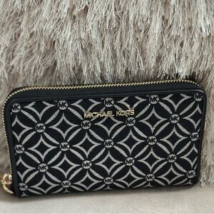Michael Kors Black and Gray Women's Wallet